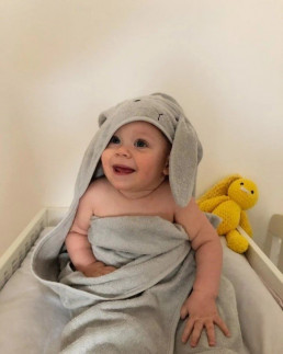 Cape de bain Albert, Rabbit Dumbo Grey - Liewood