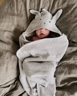 Cape de bain Albert, Rabbit Dumbo Grey - Liewood